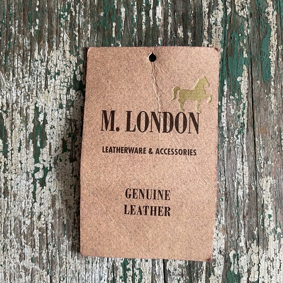 ♥️ UNIQUE ♥️ M. London Distressed Brown Leather Utility Tote NWOT 🫶🏻👜 - Picture 9 of 15